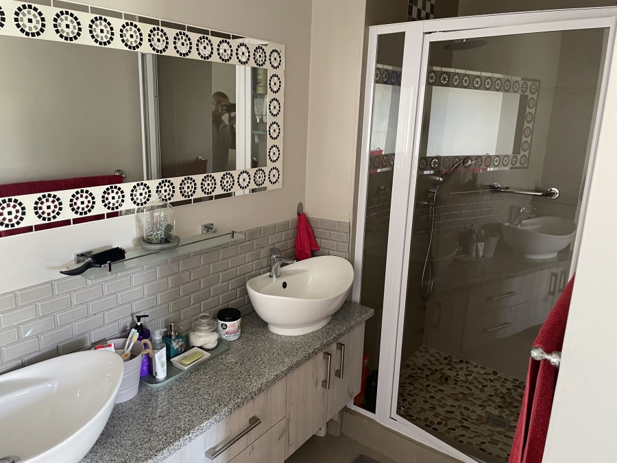 3 Bedroom Property for Sale in Blue Mountain Village Western Cape